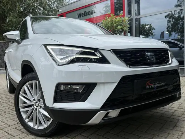 SEAT Ateca 1.4 TSI 150PK AUT. *!* PANODAK/ RADAR/ CAMERA/ 18 INCH/ CARPLAY/ NAVI *!*