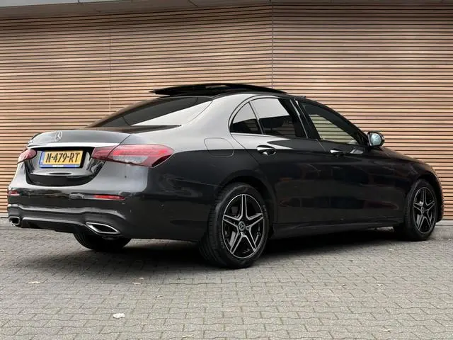 Mercedes-Benz E-klasse 200 Business Solution AMG Panodak / Adapt. Cruise / Burmester / Leer / Navi /...