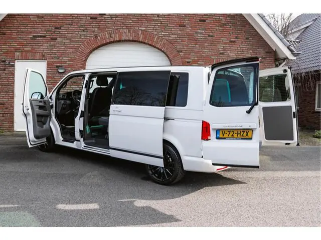 Volkswagen Caravelle