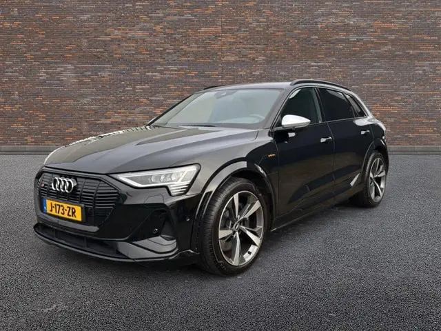 Audi e-tron S quattro 95 kWh