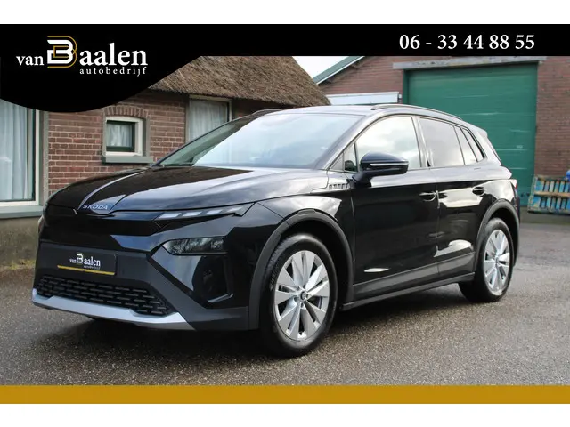 ŠKODA Elroq 50 LIMITED EDITION GR NAVI TREKHAAK LED 16000KM!!