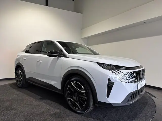Peugeot e-3008 Allure 73 kWh | Panoramascherm | Keyless Entry & Start | Soh (batterijcheck) Waarde 9...