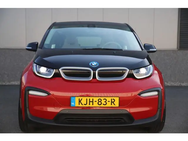 BMW i3 Executive 120Ah 42 kWh/*Lodge*/H-Kardon/2xAdaptive/*Melbourne Red*/3-fase/20"
