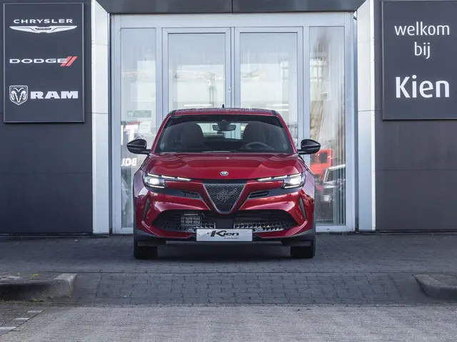 Alfa Romeo Junior