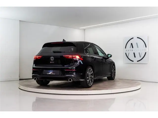 Volkswagen Golf 2.0 TSI GTI 245PK | LED | Stoelverw. | Sfeer | Carplay | Garantie