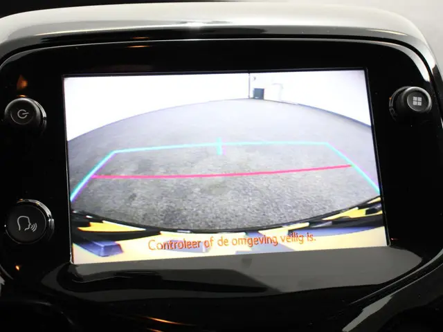Peugeot 108 1.0 e-VTi Style | Navigatie | Android Auto | Airco | Camera | Stoelverwarming | Extra Ge...