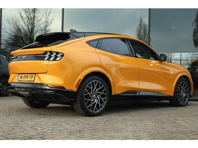 FORD MUSTANG MACH-E GT EXTENDED AWD 98 KWH ORIG. NL | 487PK | CARPLAY | 360 CAMERA | B&O | MEMORY |...