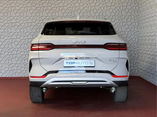 BYD SEAL U