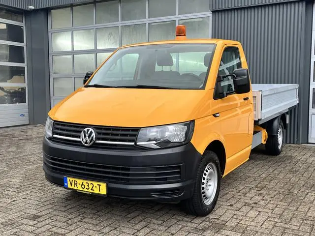 Volkswagen Transporter 2.0 TDI L2H1 Pick up open laadbak Pick-up met Airco Trekhaak 2200kg trekgewic...