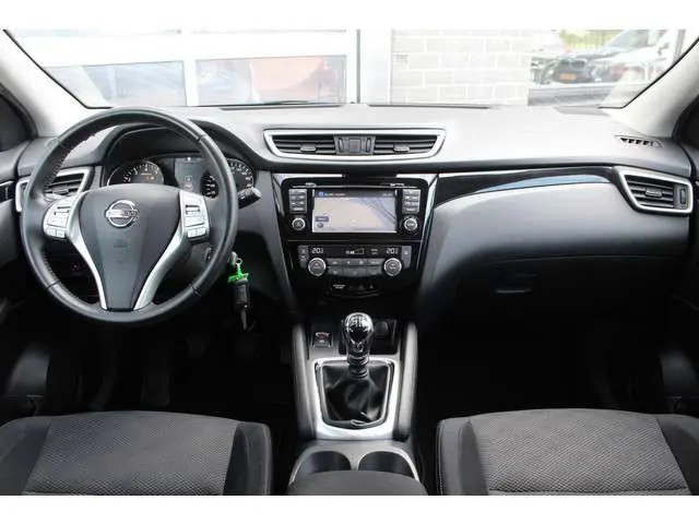 Nissan Qashqai 1.2 N-Connecta / Navigatie / Camera / PDC