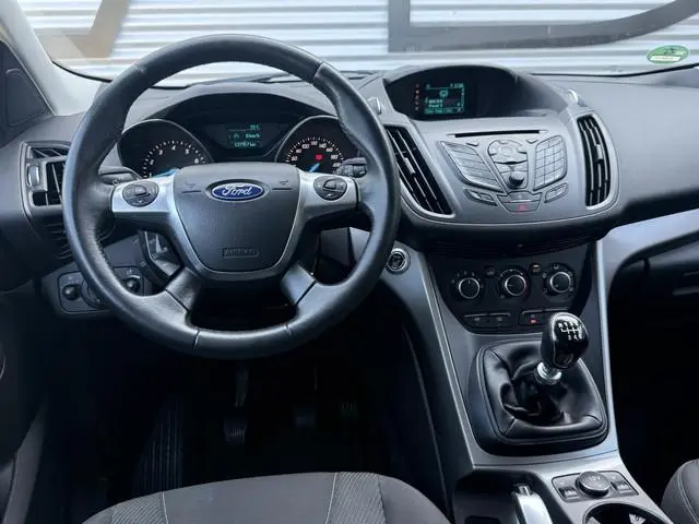 Ford Kuga 1.5 Titanium 2e Eigenaar|Airco|Trekhaak|PDC|Cruise|Stoelverwarming|APK tot 10-2026