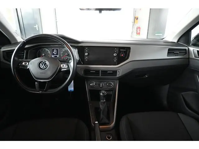 Volkswagen Polo 1.0 TSI R-Line Edition Airco Carplay Cruise Control Rijklaarprijs! Inruil Mogelijk!