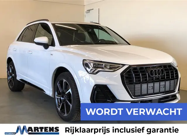 Audi Q3 45 TFSI e 245pk S edition 2x S-Line Leder Navigatie Stoelverwarming