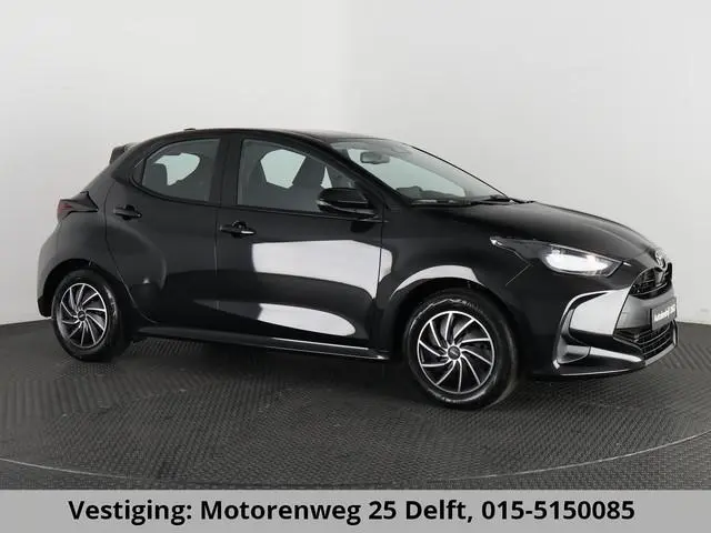 Toyota Yaris 1.5 HYBRID BLACKSTYLE AUTOMAAT GARANTIE 3-2035 ! CARPLAY NAVI. CAMERA.ADAPTIVE CRUISE.