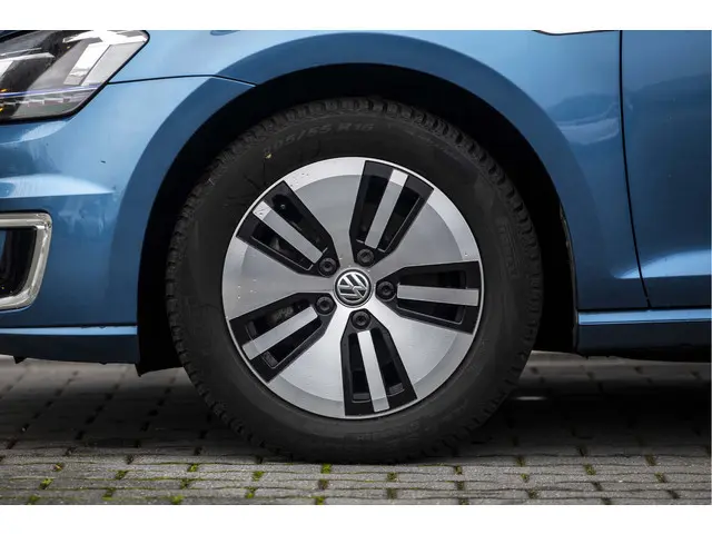 Volkswagen e-Golf