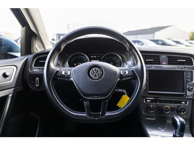 Volkswagen e-Golf