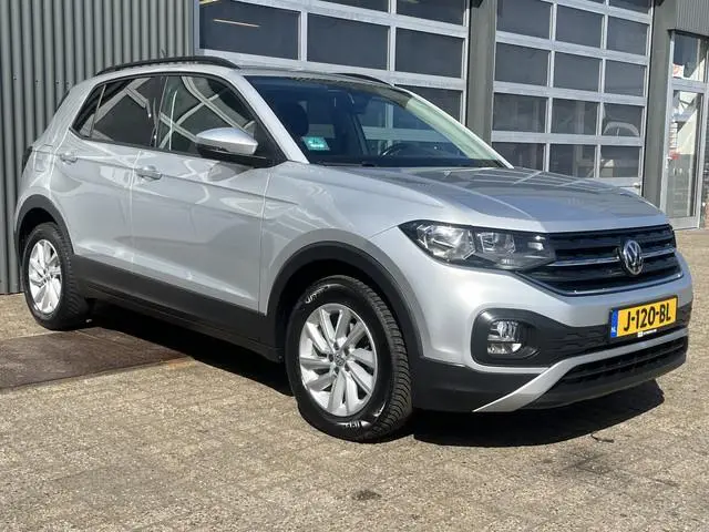 Volkswagen T-Cross 1.0 TSI Life DSG Airco Trekhaak cruise controle Digitaal display Apple carplay Na...
