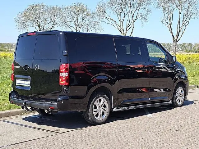OPEL VIVARO 2.0 l3 xl dubbele cabine