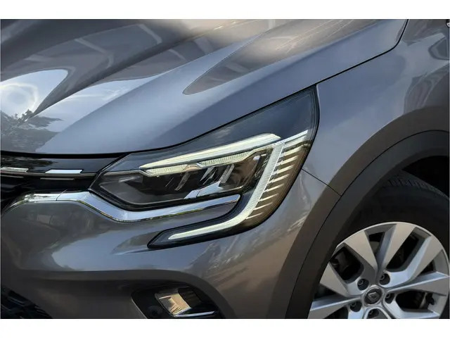 Renault Captur 1.3 TCe 140 Intens | Camera | Keyless | Clima | NAVI