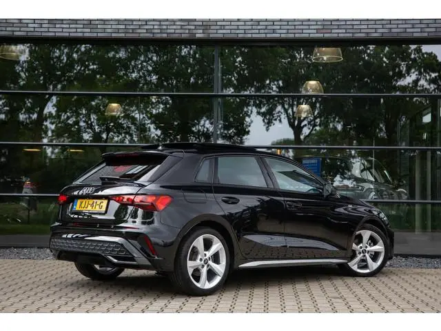 Audi A3 Sportback 35 TFSI S edition , Panoramadak, Adap. cruise, Sonos,