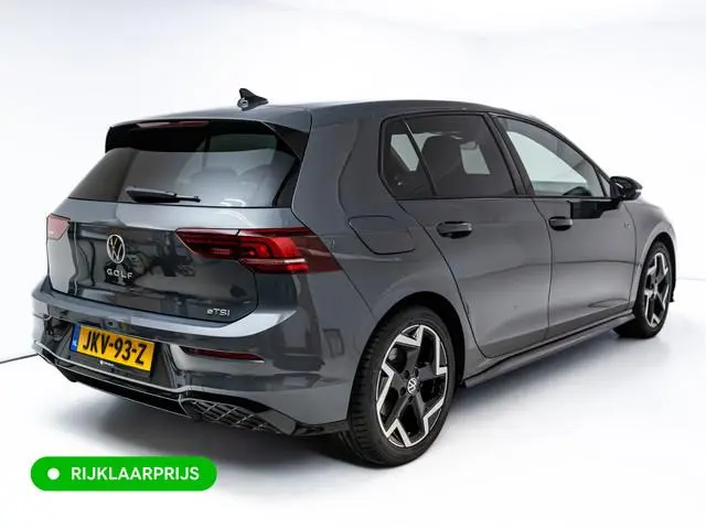 Volkswagen Golf 1.5 eTSI R-Line Edition 150 PK  | Panoramadak | Elect. Trekhaak | Stoel- & Stuurverw...