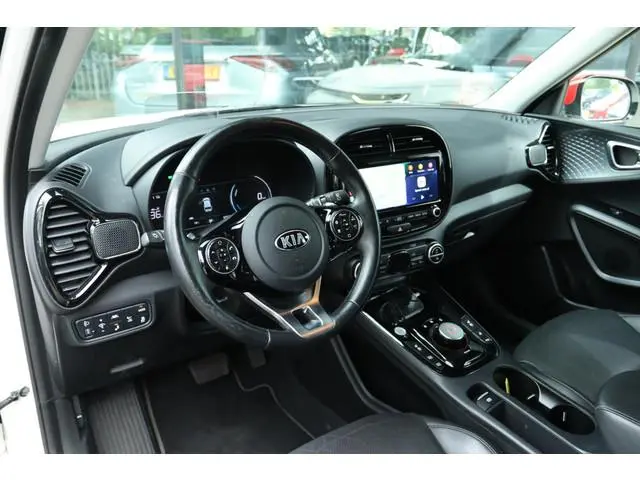 KIA E-SOUL EXECUTIVELINE 64KWH SOH 100% | CARPLAY | CAMERA | KEY-LESS | HARMAN/KARDON | HUD | LED |...