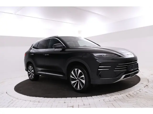 BYD SEAL U