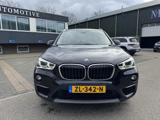 BMW X1 sDrive18i Executive LED| ELEKTRISCHE ACHTERKLEP| ACHTERUITRIJCAMERA| RIJKLAAR INCL. 12 MND BO...