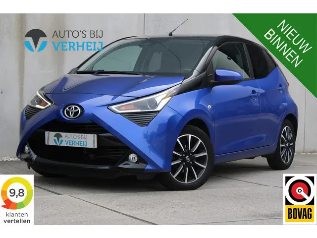 Toyota Aygo 1.0 VVT-i X-CLUSIV  / AUTOMAAT / WEINIG KILOMETERS
