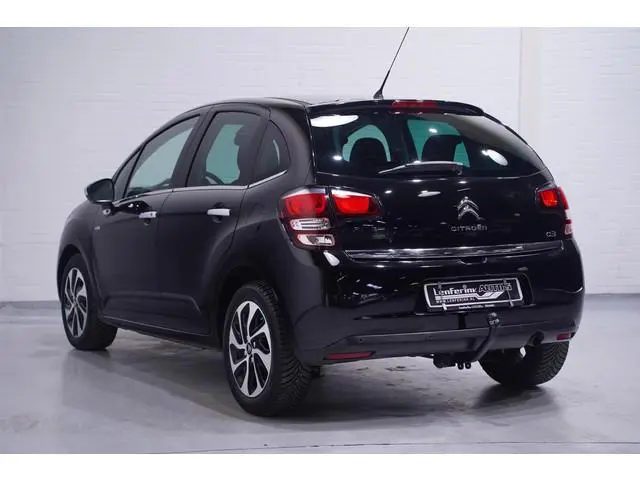 Citroen C3 1.2 PureTech Exclusive Automaat Private glas Trekhaak Cruise controle Chrome-pakket Clima...