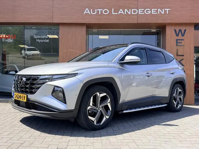 Hyundai Tucson 1.6 T-GDI HEV Premium Sky | Trekhaak | 1650 kg trekgewicht | Panoramadak | Full optio...