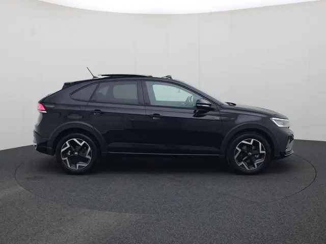 Volkswagen Taigo 1.0TSI/116PK R-Line DSG · Panoramadak · Apple/Android · Alcantara/Stof · Garantie t...