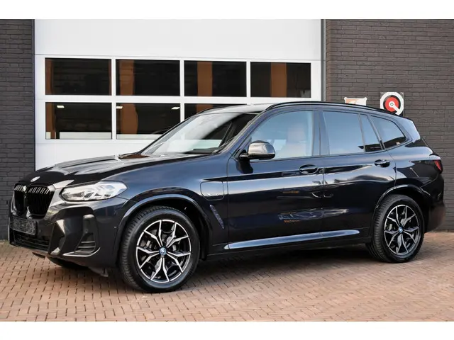 BMW X3 xDrive30e Plugin Hybrid 292PK Aut. M-Sport Facelift | Leder | Navi | Camera | Trekhaak | Incl...