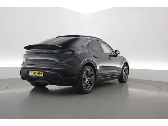Porsche Macan 4 100 kWh | Sport Chrono | Pano | Adapt. Cruise | Memory Seats | Camera | Apple CarPla...
