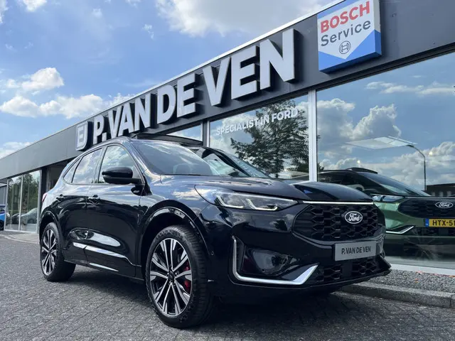 Ford Kuga 2.5 PHEV ST-Line X 243pk Automaat | Full Options | E-Trekhaak | Panodak | Coast-to-Coast M...