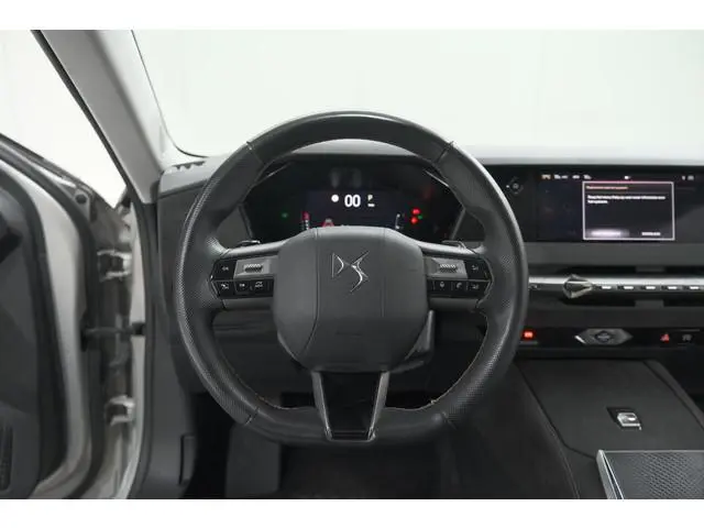 DS DS 4
