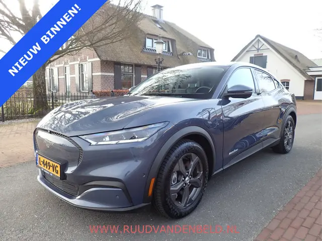 Ford Mustang Mach-E RWD 75 kWh 93% SOH / CARPLAY / 360°CAMERA / STOEL-STUURVERWARMING / TREKHAAK