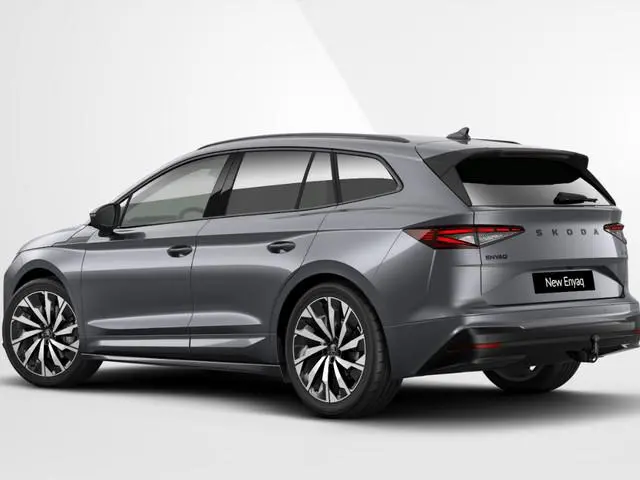 Škoda Enyaq iv Sportline Elektromotor 210 kW / 286 PK SUV 21'' velgen | Panoramisch schuif/kanteldak...