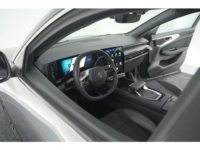 Renault Austral 1.2 E-Tech Full Hybrid 200Techno | 360 Camera | Panoramadak | Adaptieve Cruise Control