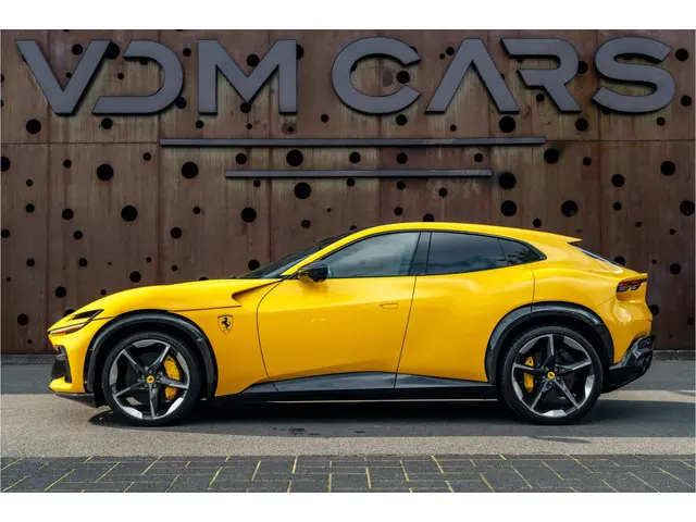 Ferrari Purosangue