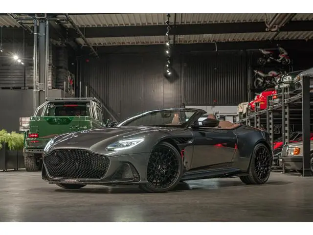 Aston Martin DBS Volante 5.2 V12 | ULITMATE 770 | 1 of 199 | Carbon | Carb Bucket Seats |