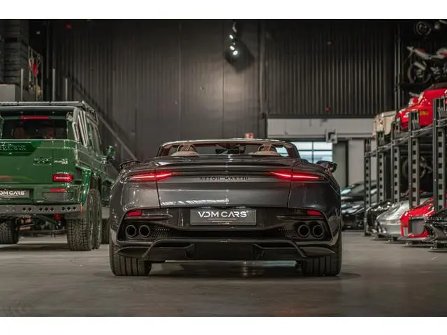 Aston Martin DBS