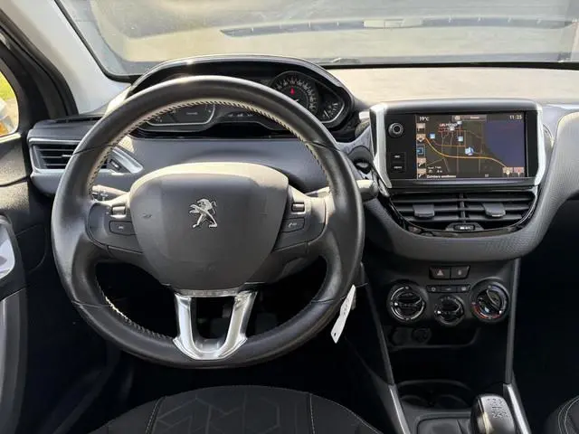 Peugeot 2008 1.2 PureTech Blue Lion 2e Eigenaar,Navi,Airco,Cruise,Pdc,Lm velgen,N.A.P,Bj 10-2016,Apk...