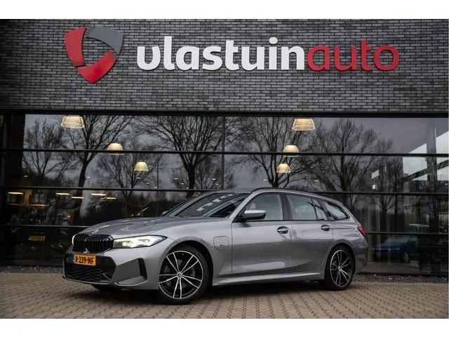 BMW 3-serie Touring 320e M-Sport , Nieuwe model! Cruise control, Sfeerverlichting, Achteruitrijcamer...