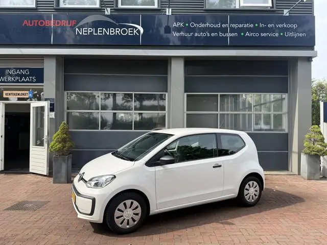 Volkswagen up!