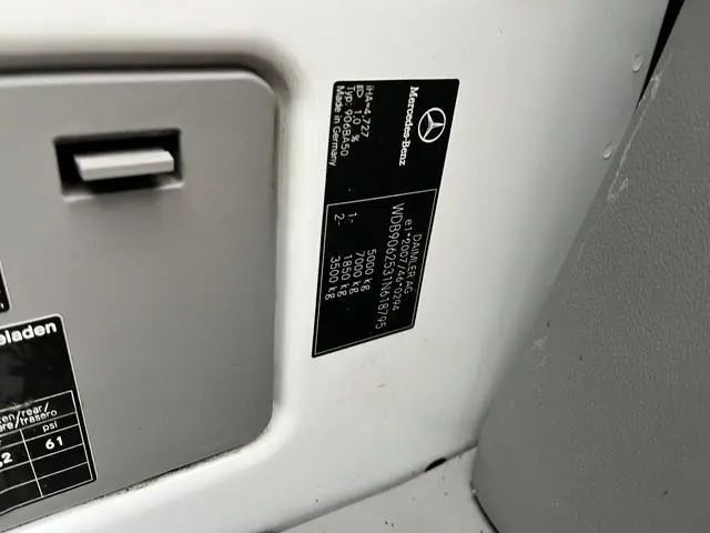 Mercedes-Benz Sprinter