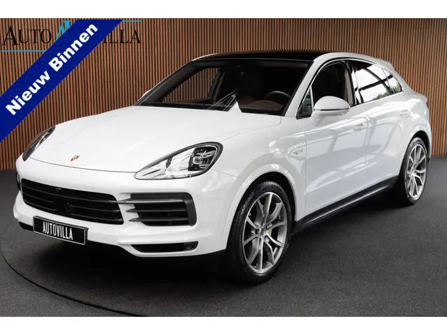 Porsche Cayenne Coupé 3.0 E-Hybrid Panodak 360 SportChrono Leer Navi ACC Elektr. bedienbare achterkl...