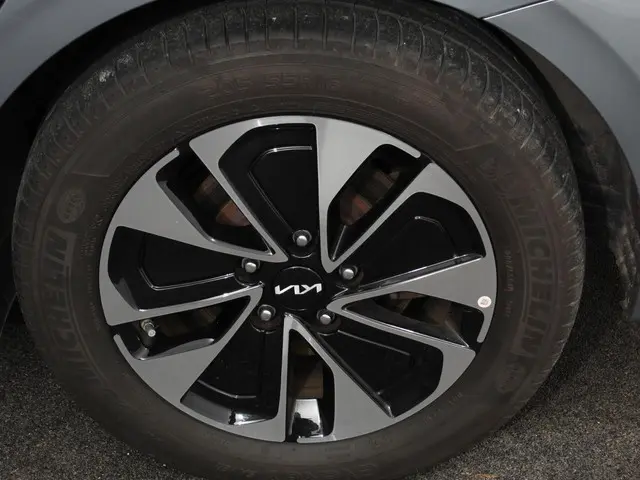 Kia Ceed Sportswagon 1.6 GDI PHEV AUTOMAAT DynamicLine | Navigatie | Apple carplay/Android Auto | Cr...