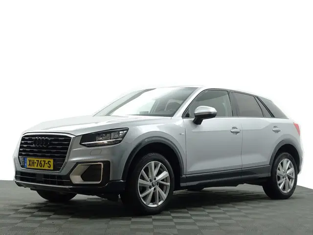 Audi Q2 35 TFSI S-line Aut- Sfeerverlichting, Dynamic Select, Park Assist, Cruise, Clima