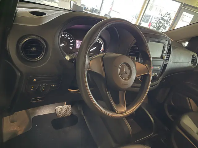 Mercedes-Benz eVito